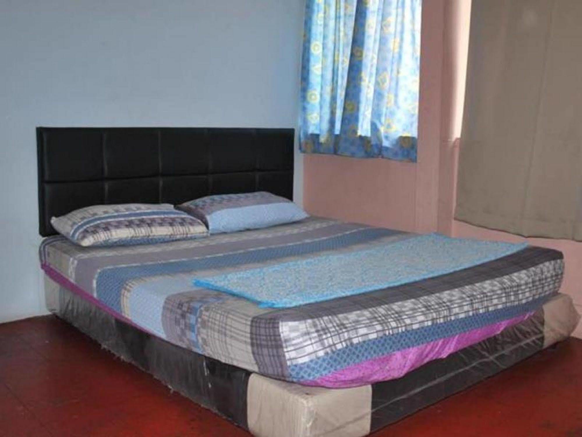 Stay In Lodge Kota Kinabalu Buitenkant foto