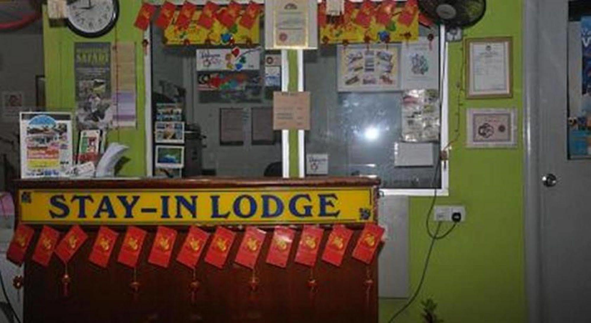 Stay In Lodge Kota Kinabalu Buitenkant foto